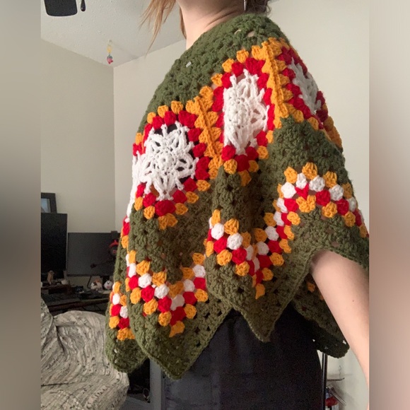 Hippie Knitted Tie up Shawl - Picture 3 of 3